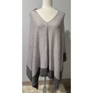 J. McLaughlin 100% Cashmere gray 2 tone wrap Pancho